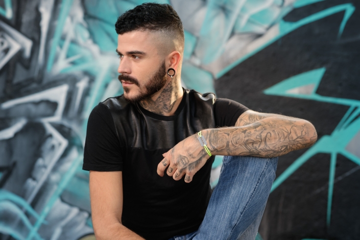 Mode lifestyle By Amaury Photographe Lyon - Aurélien Audy - shooting outdoor bracelets mannequin illustration mode
