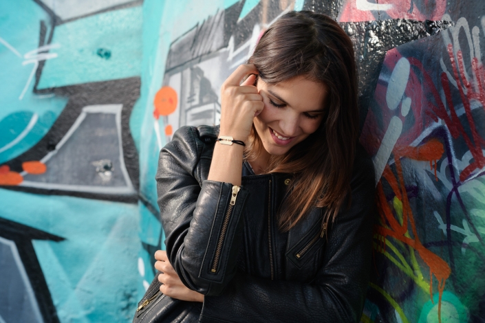 Photographe Lyon – Aurélien Audy – shooting outdoor bracelets mannequin illustration mode Photographe Lyon - Aurélien Audy - shooting outdoor bracelets mannequin illustration mode publicitaire