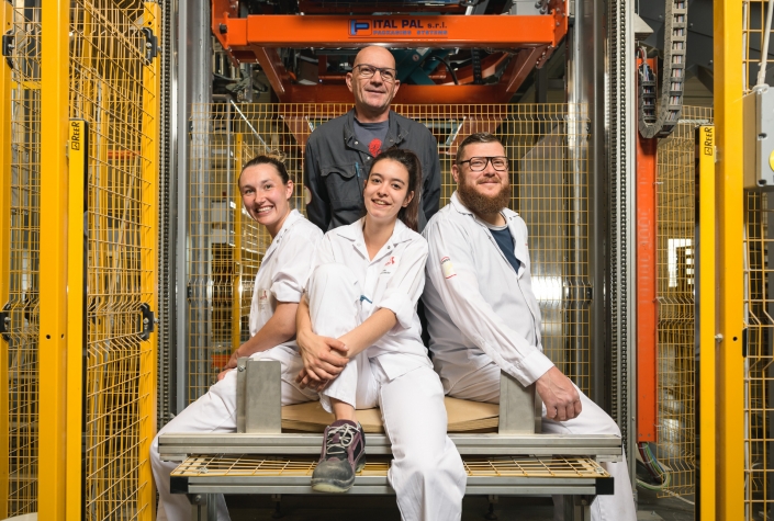 Aurélien AUDY - photographe LYON - shooting Sabarot entreprise 200 ans portraits d'employés salariés