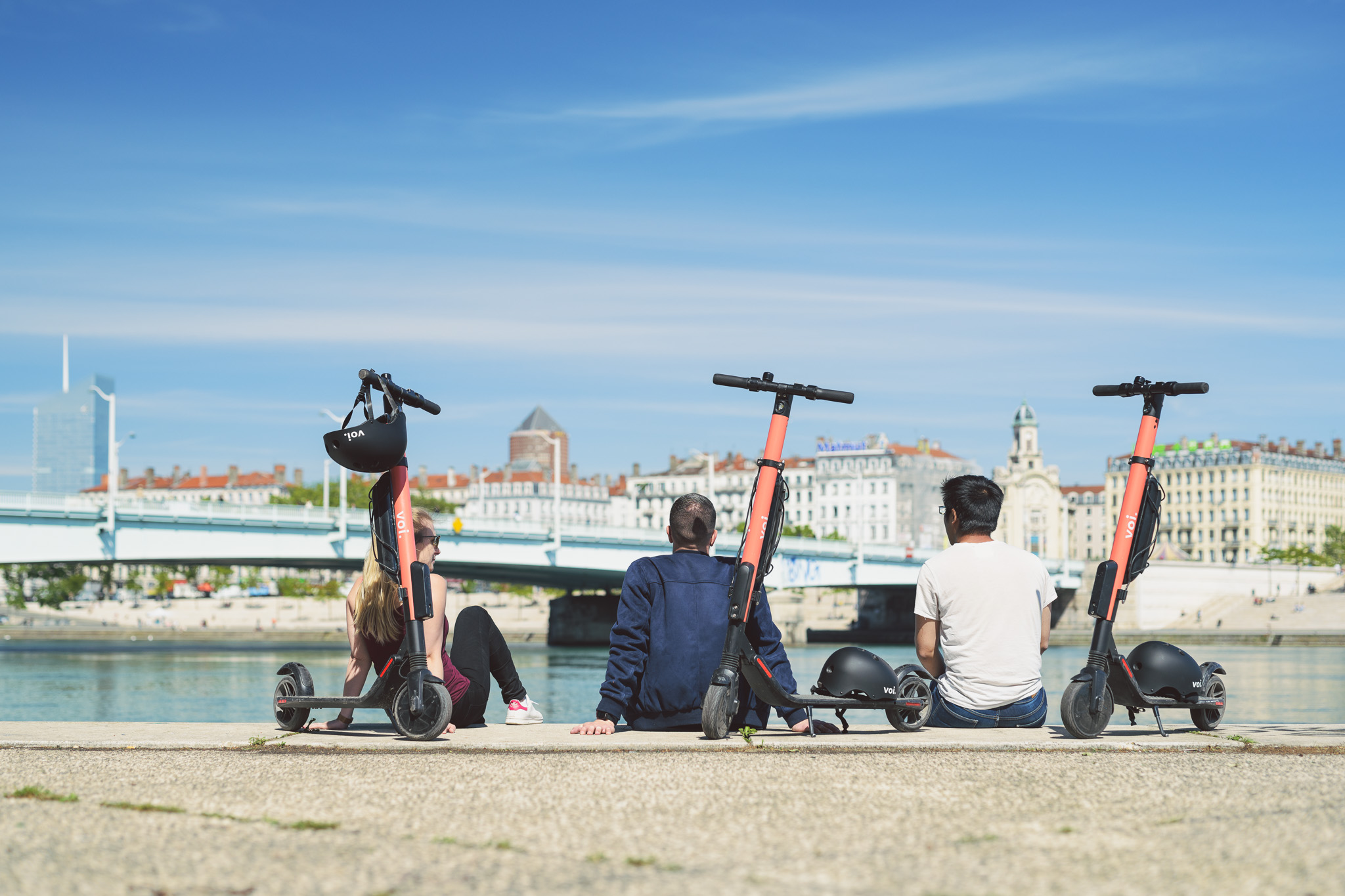 Aurélien AUDY - photographe LYON - portrait - shooting VOI Technology trottinettes électrique lifestyle mise en scène - 23 Aurélien AUDY - photographe LYON - portrait - shooting VOI Technology trottinettes électrique lifestyle réseaux sociaux
