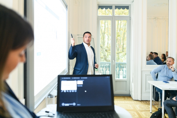 Aurélien AUDY Photographe Lyon – prestation mixte portrait studio reportage_5-2 Aurélien AUDY Photographe Lyon prestation mixte portrait studio reportage 5 2