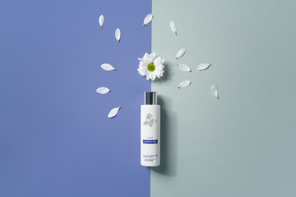 Aurélien AUDY Photographe Lyon - photo produit cosmétique illustration top view mise en scène