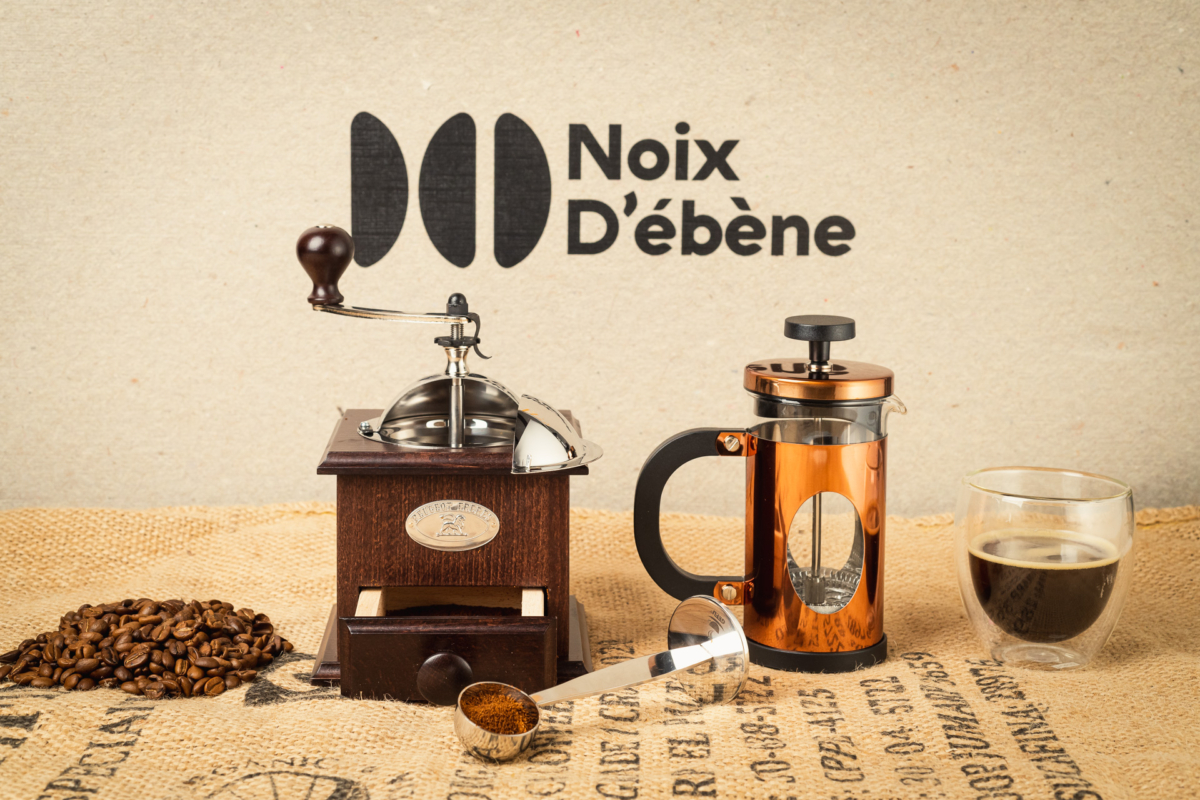 Aurélien AUDY photographe LYON - packshot produit mise en scène ambiance (3) Aurélien AUDY photographe LYON - photo de produit mise en scène ambiance (3)
