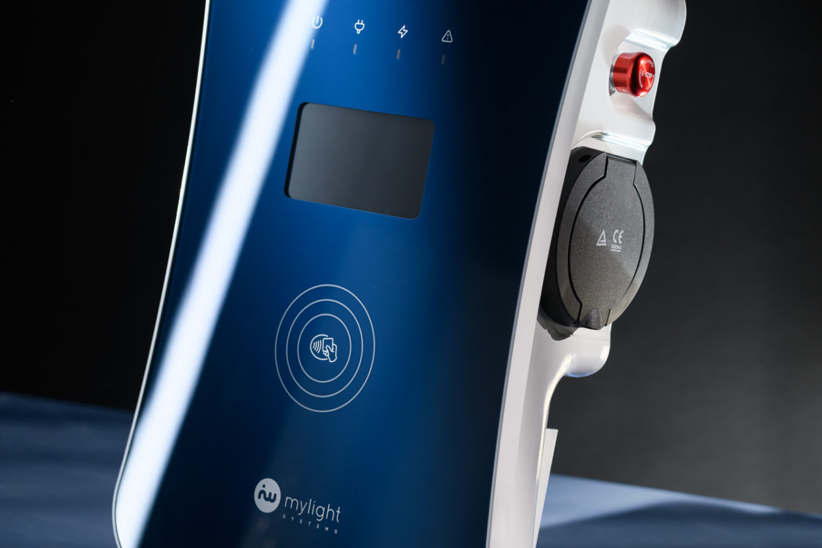 Photo produit créative - borne recharge Mylight150 borne recharge photo créative