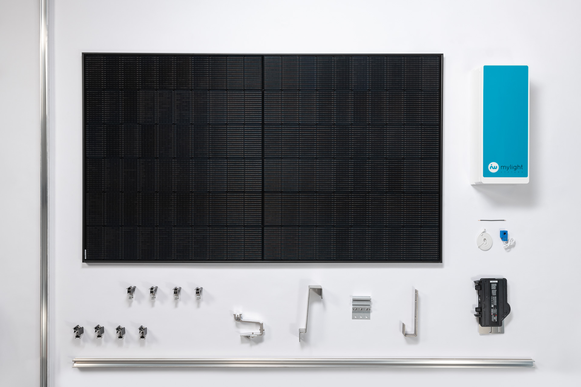 Aurelien AUDY photographe Lyon – shooting panneau solaire packshot studio commercial (6) shooting packshot assortiment panneau solaire top view