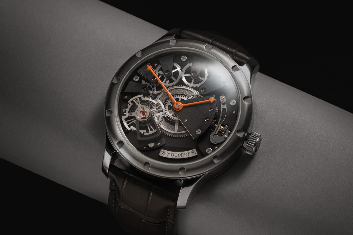 Shooting montre artisanale Thierry Ducret Horlogerie10 packshot horlogerie montre Thierry Ducret
